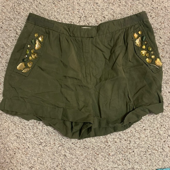 Women’s M shorts with jewel embellishments. - Picture 1 of 1